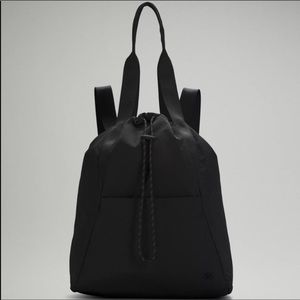 Lululemon Dual Function Backpack to Tote Bag 18L